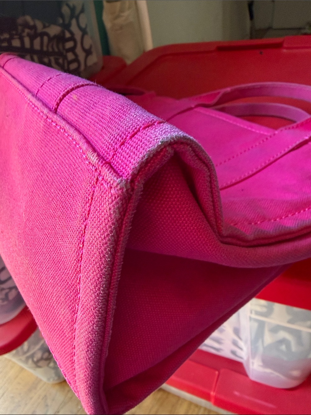Marc Jacobs Hot Pink canvas tote used - Picture 6 of 6
